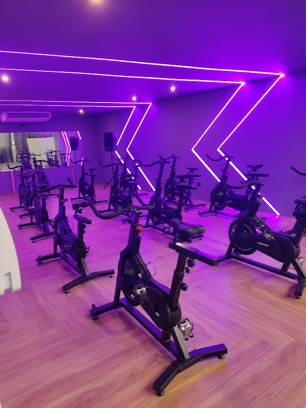 Academia RW FIT - Guarulhos - Academia em Centro, Guarulhos/SP - Foto 2