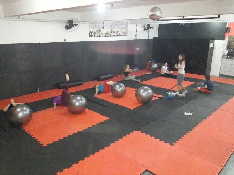 Academia RED BLACK - Academia em Picanço, Guarulhos/SP - Foto 2