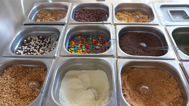 Tenda Sorveteria/ Açaí - Praça 8 - Açaiteria e Sorveteria em Bonsucesso, Guarulhos/SP - Foto 3