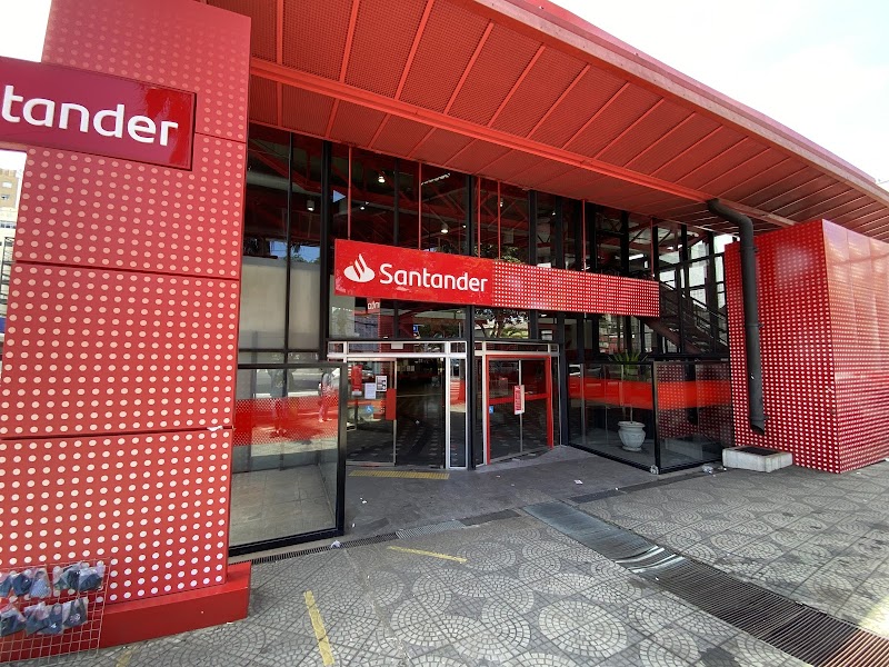 Banco Santander - Agência 0140 Guarulhos - Agência Bancária em Centro, Guarulhos/SP - Foto 3