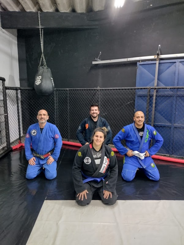 B9 Guarulhos - Academia de Artes Marciais - Artes Marciais em Centro, Guarulhos/SP - Foto 5