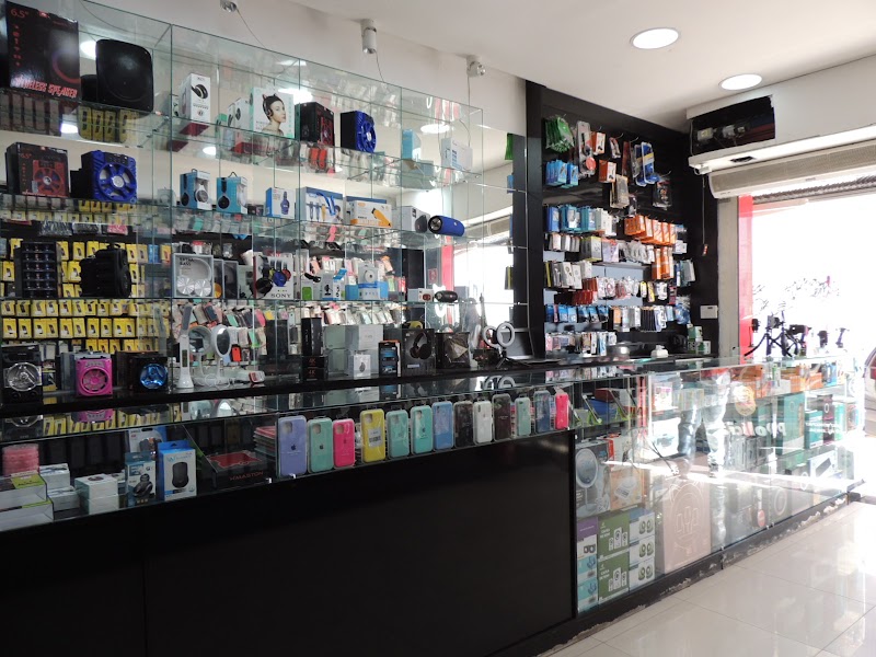 GCell Assistencia tecnica e acessorios - Assistência Técnica Eletrônica em Centro, Guarulhos/SP - Foto 2