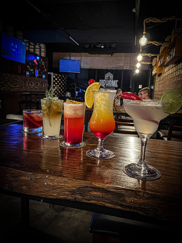 Old Home Cervejaria - Bar e Choperia em Macedo, Guarulhos/SP - Foto 2