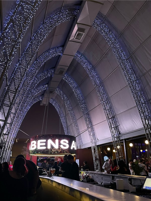 UP 300 Gin & Chopp - Bar e Choperia em Macedo, Guarulhos/SP - Foto 4