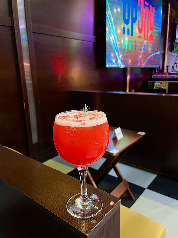 Foto 6 de UP 300 Gin & Chopp