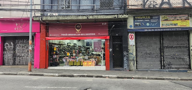 Akii Calçados e Acessórios