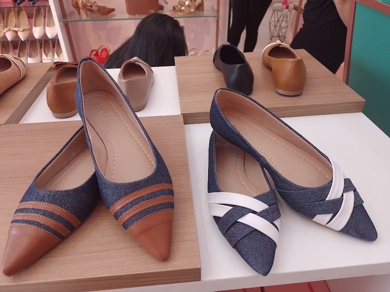 Mil e Uma Sapatilhas - Calçados em Centro, Guarulhos/SP - Foto 3