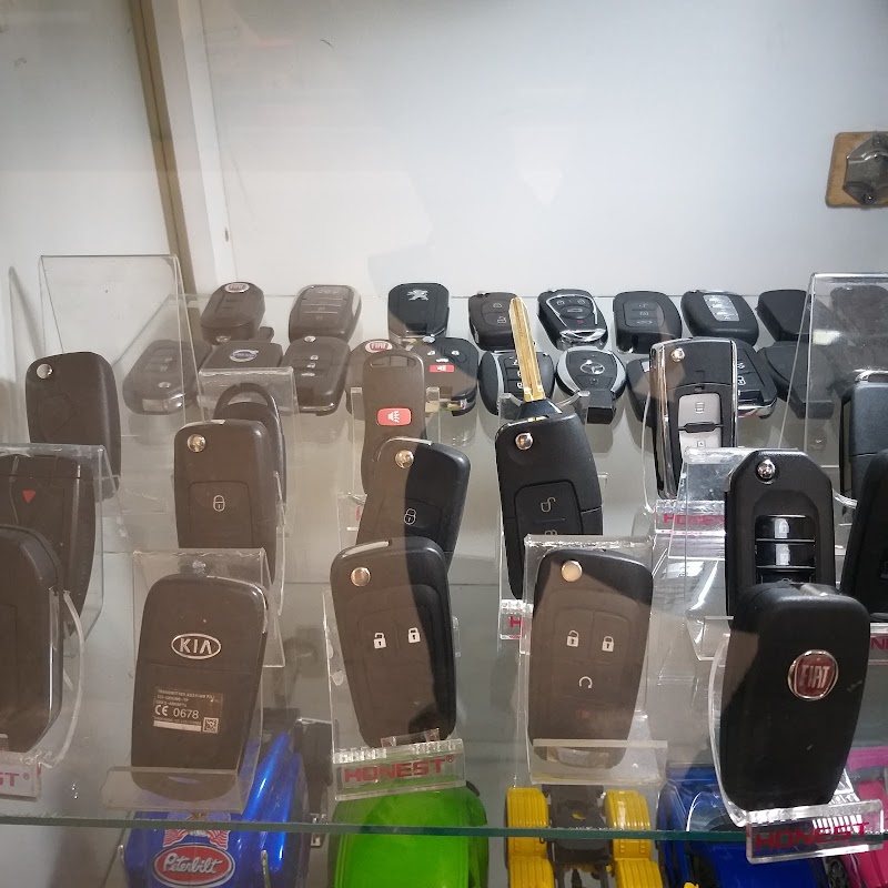 L M chaveiro - Chaveiro em Centro, Guarulhos/SP - Foto 3