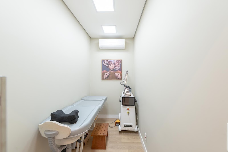 Evelise Santos Harmonização Facial & Micropigmentação (English Speaker) - Clínica de Estética em Centro, Guarulhos/SP - Foto 2