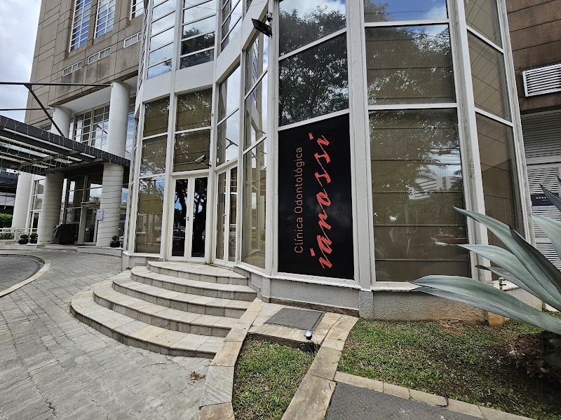 Clínica Odontológica Iarossi