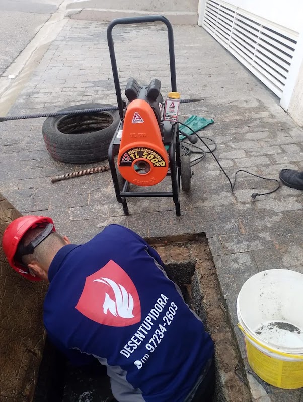 Desentupidora Entupiu TEG - Desentupidora em Cumbica, Guarulhos/SP - Foto 2