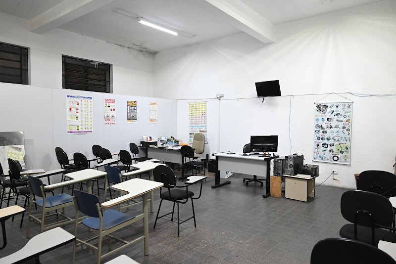 C.F.C. (A) Habilita - Escola em Centro, Guarulhos/SP - Foto 2