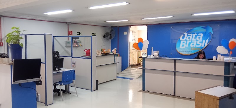 Escola Técnica DataBrasil - Escola em Centro, Guarulhos/SP - Foto 2
