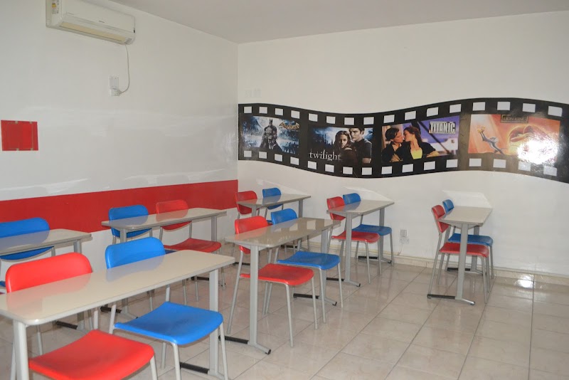 Wizard by Pearson Guarulhos Centro - Escola de Idiomas - Escola em Gopoúva, Guarulhos/SP - Foto 2