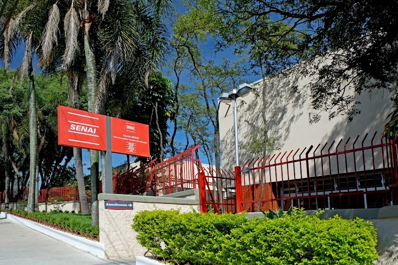 Senai Guarulhos - Hermenegildo Campos de Almeida - Escola em Paraventi, Guarulhos/SP - Foto 2