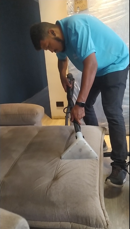 Limpinho Limpeza de Sofá - Empresa de Limpeza em Gopoúva, Guarulhos/SP - Foto 2