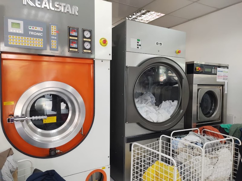 Lavanderia 5asec - Paulo Faccini