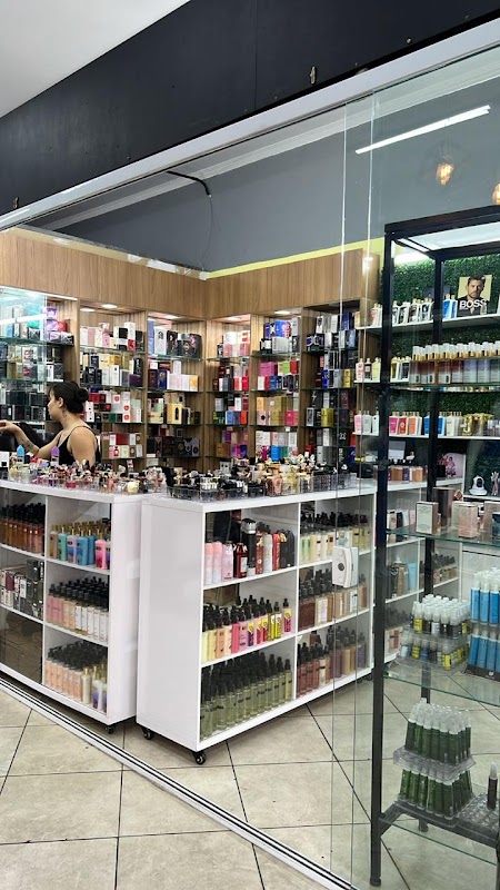 Brand Express - Loja de Roupas em Centro, Guarulhos/SP - Foto 2