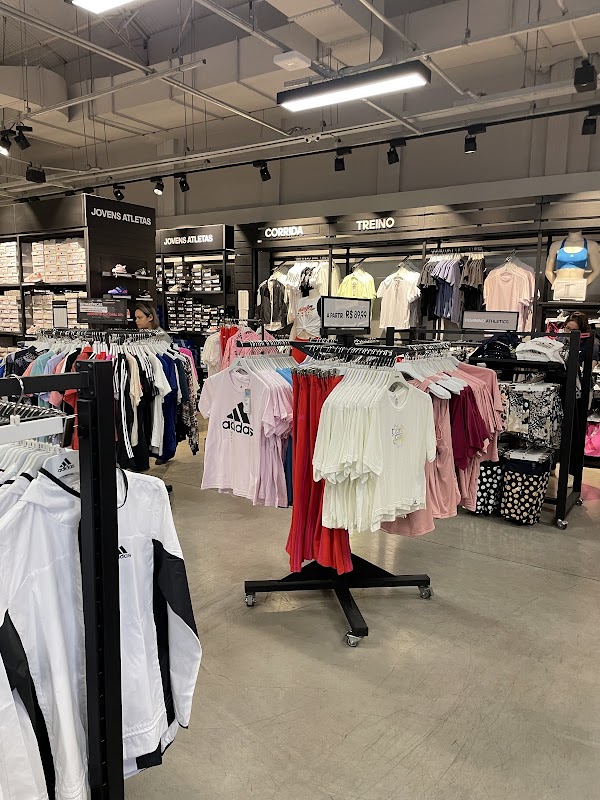 Outlet Guarulhos - Loja de Roupas em Centro, Guarulhos/SP - Foto 4