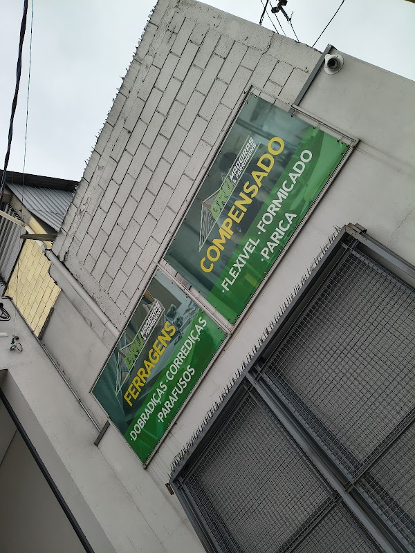 GRU Madeiras & Ferragens