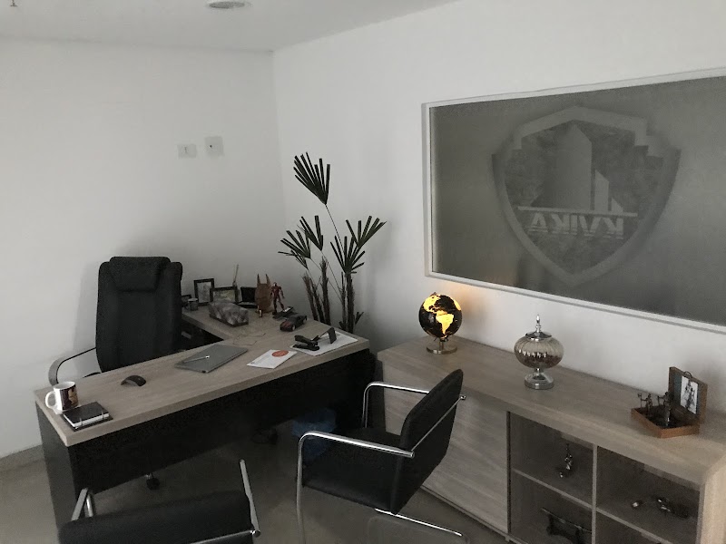 Kvika - Industria e Metal