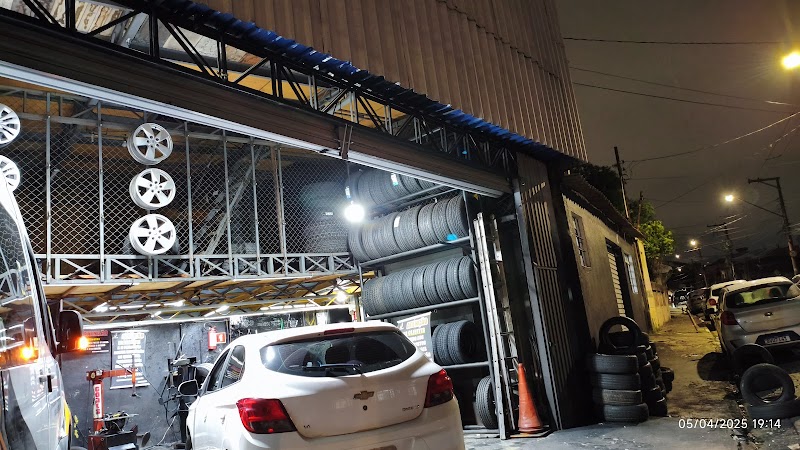 J Pneus Borracharia em geral - Oficina Mecânica em Picanço, Guarulhos/SP - Foto 5