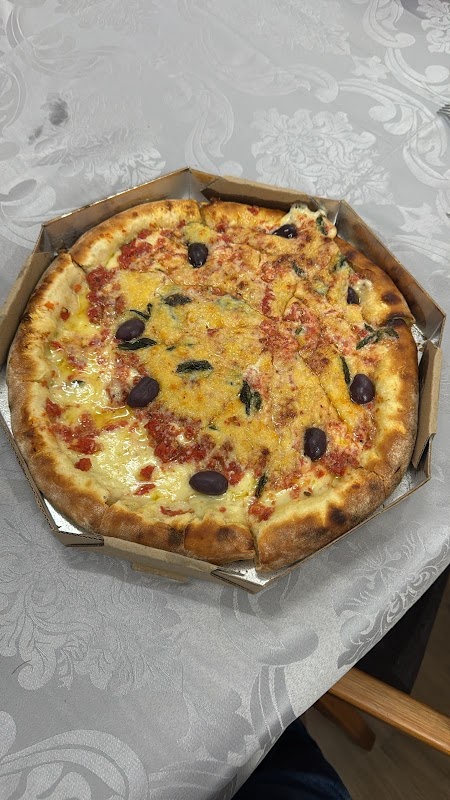 Pizzaria Rodriluccio - Pizzaria em Centro, Guarulhos/SP - Foto 3