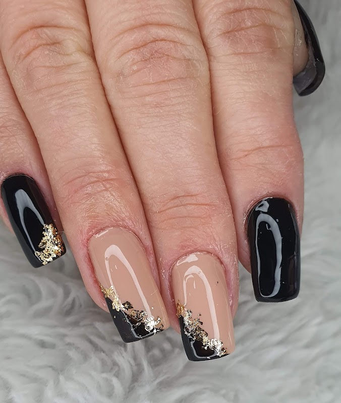 JR Esmalteria e Estética - Salão de Beleza em Centro, Guarulhos/SP - Foto 2