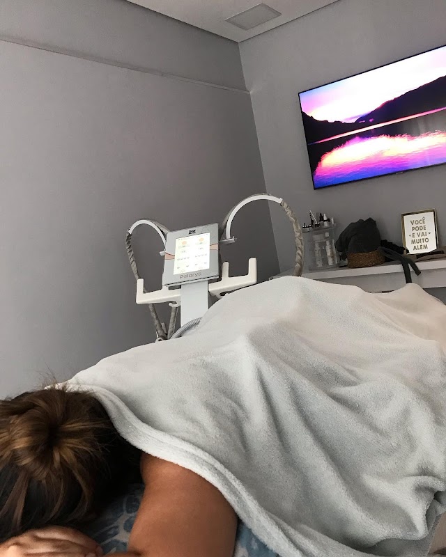 Foto 6 de Gabriela Germânia Clínica de Estética