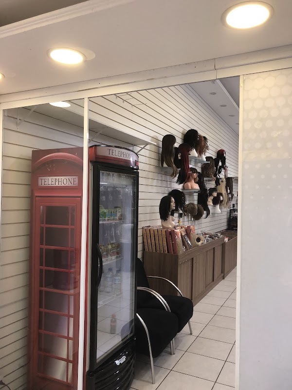 Foto 6 de Guaru Plaza Galeria