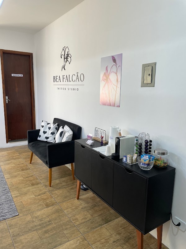 Bea Falcão Tattoo | Studio de Tatuagem - Tatuagem em Centro, Guarulhos/SP - Foto 3