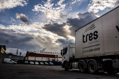 Três Transportes & Logística